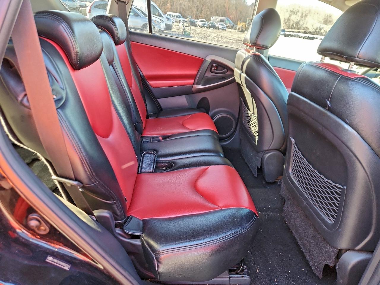 2006 Toyota Rav4 Sport VIN: JTMBK32V065000704 Lot: 94496725