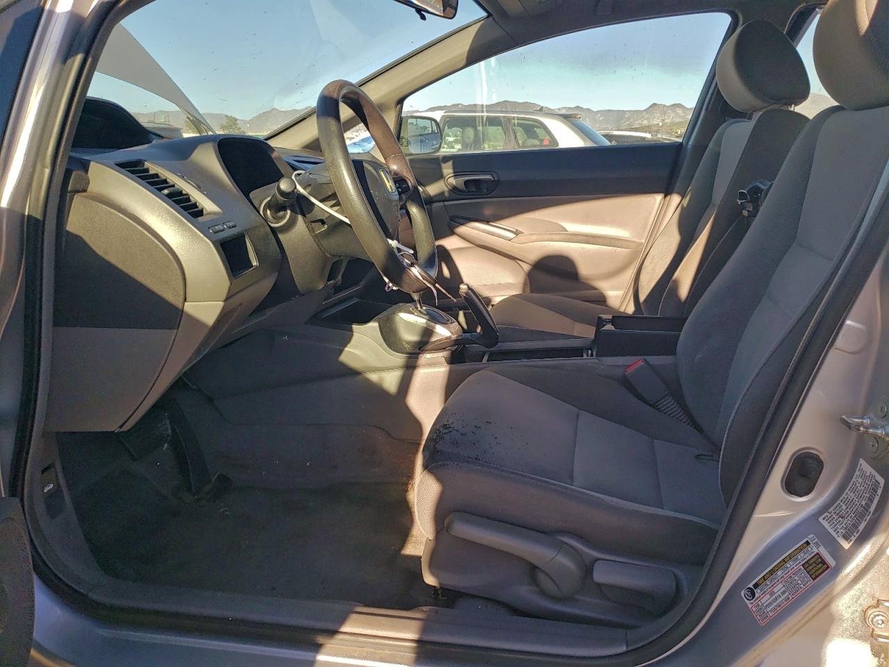 2009 Honda Civic Lx VIN: 19XFA16579E031735 Lot: 95576935