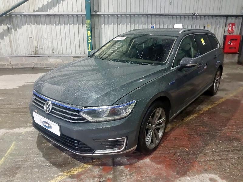 2018 VOLKSWAGEN PASSAT 1.4 TSI GTE 5DR DSG for sale at Copart CHESTER