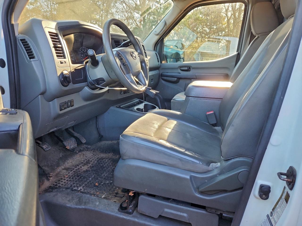 2017 Nissan Nv 2500 S VIN: 1N6BF0LY1HN806837 Lot: 96131665