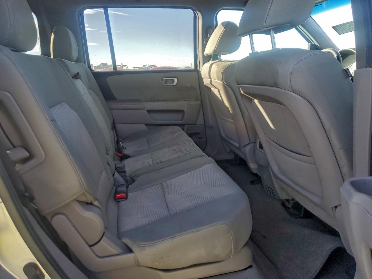 2012 Honda Pilot Lx VIN: 5FNYF4H21CB003834 Lot: 94105205