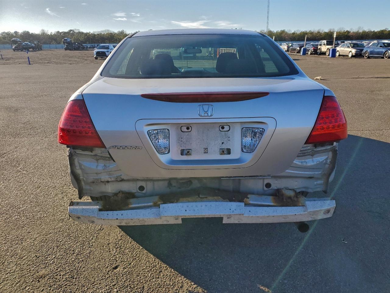 2006 Honda Accord Value VIN: 1HGCM56186A173039 Lot: 96276525