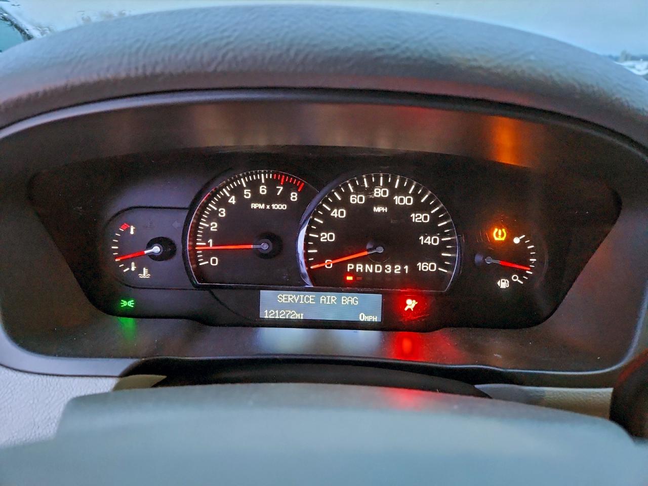 2008 Cadillac Dts VIN: 1G6KD57YX8U179273 Lot: 94152405