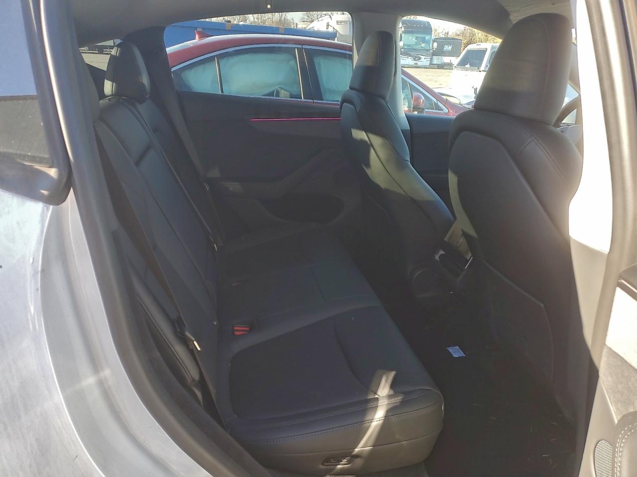 2026 Tesla Model Y VIN: 7SAYGDED8TF406943 Lot: 94000875