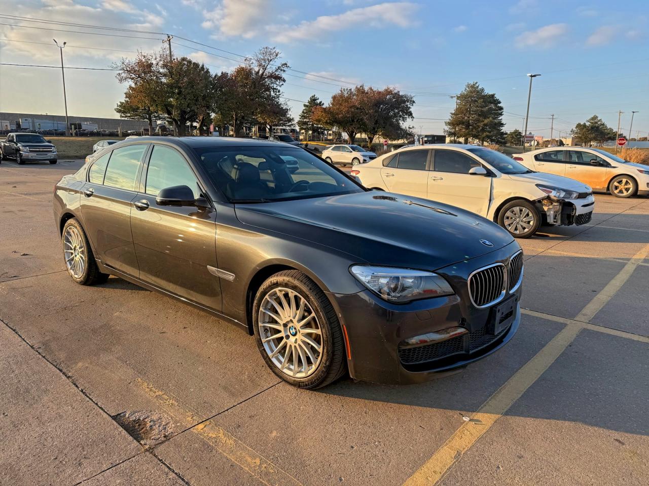 Фото: WBAYB6C54DD223855