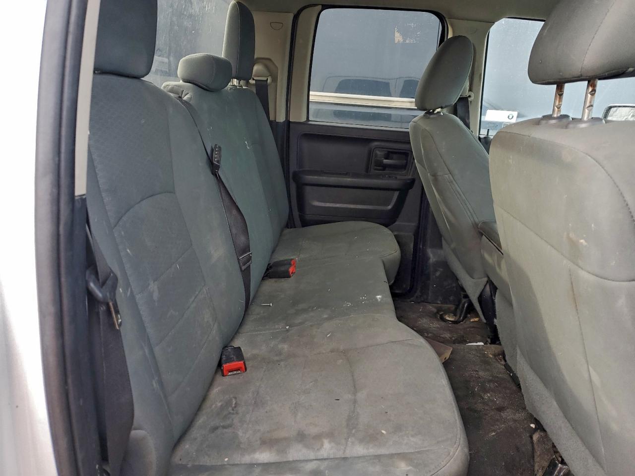 2015 Ram 1500 St VIN: 1C6RR7FT7FS664565 Lot: 95901925