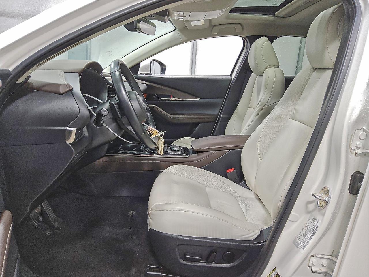 2023 Mazda Cx-30 Premium VIN: 3MVDMBDM8PM582742 Lot: 92212645