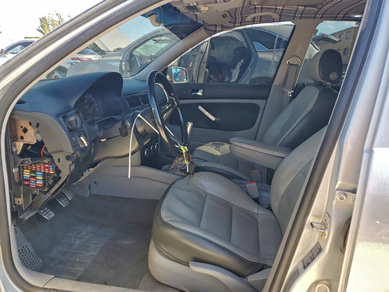 2000 Volkswagen Golf Gls Tdi VIN: WVWGF21JXYW434256 Lot: 95790335