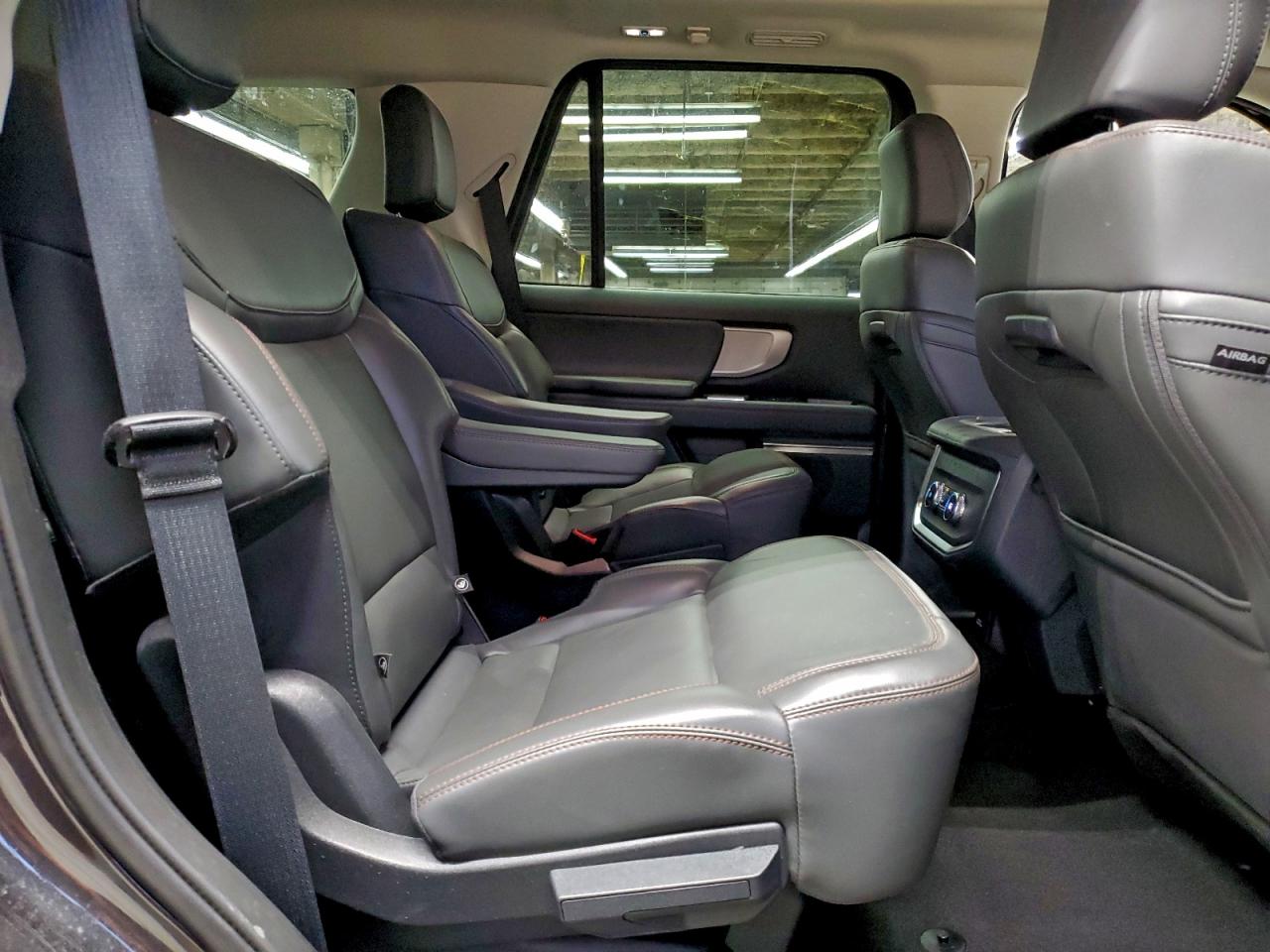 2025 Ford Expedition Active VIN: 1FMJU1J89SEA42624 Lot: 93930395