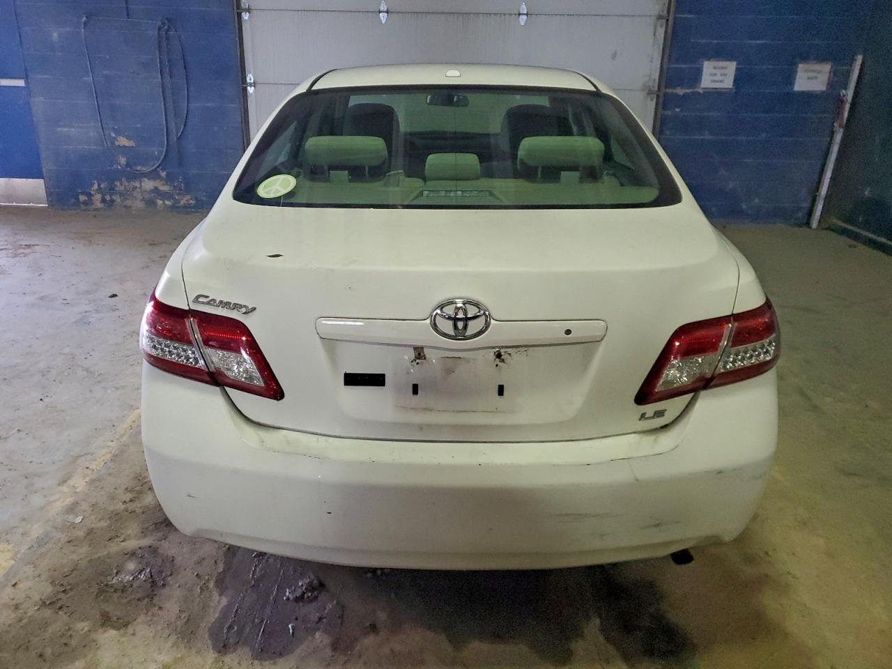 2010 Toyota Camry Base VIN: 4T1BF3EK7AU526487 Lot: 96520655
