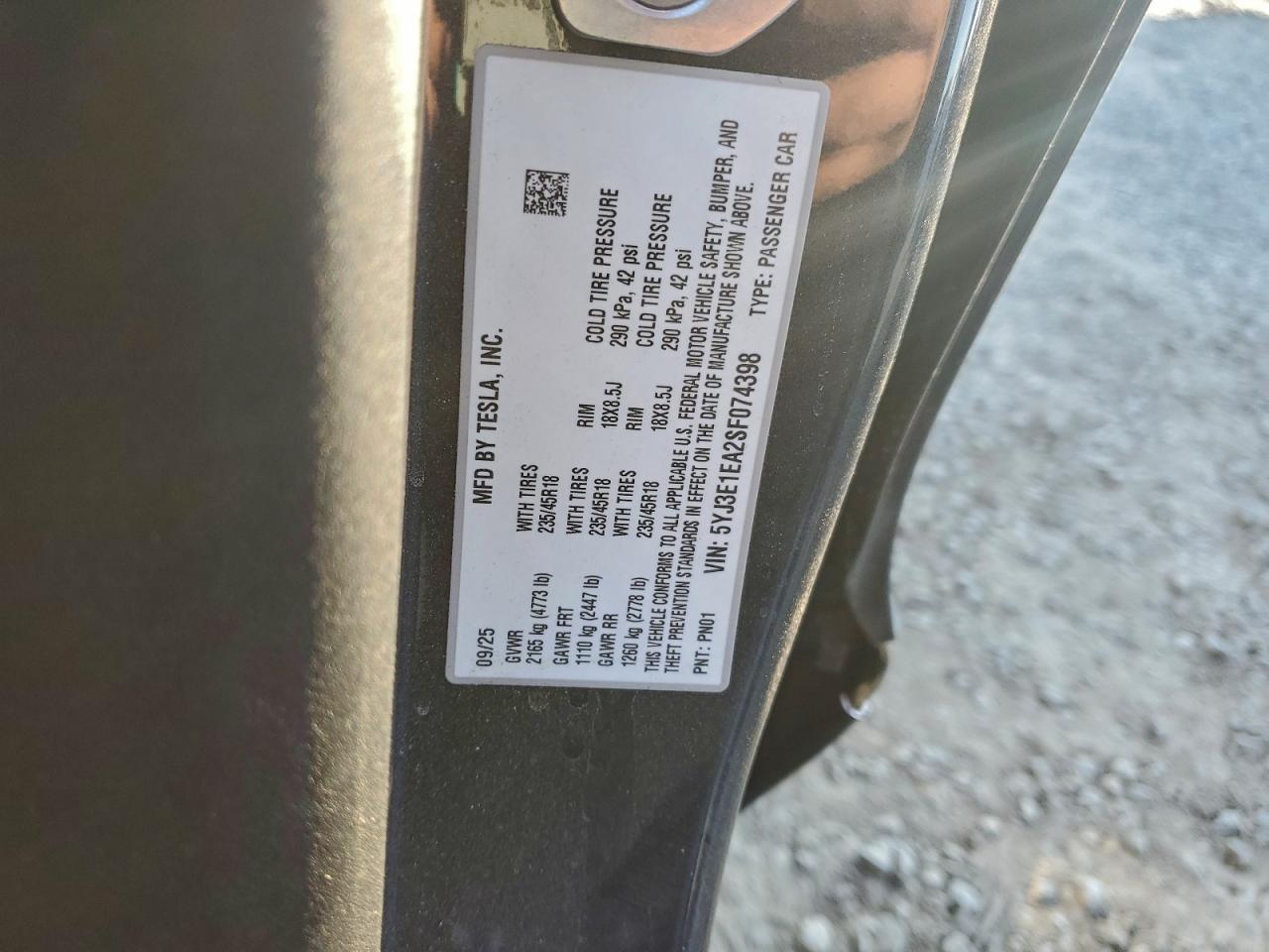 2025 Tesla Model 3 VIN: 5YJ3E1EA2SF074398 Lot: 94896425