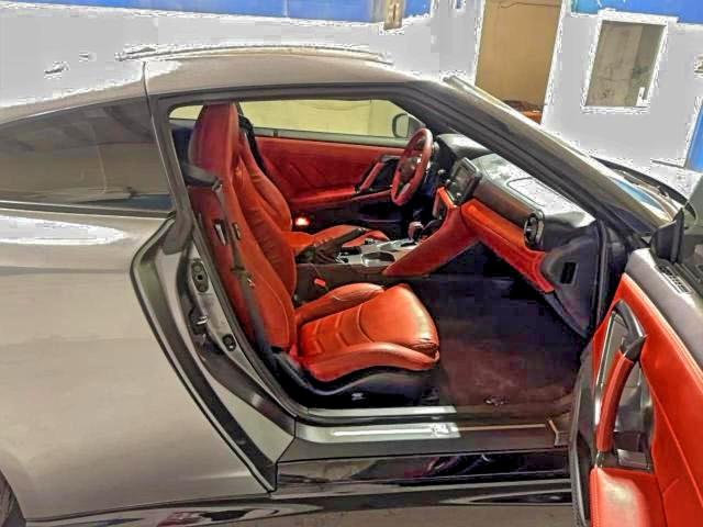 2024 NISSAN GT-R PREMIUM  