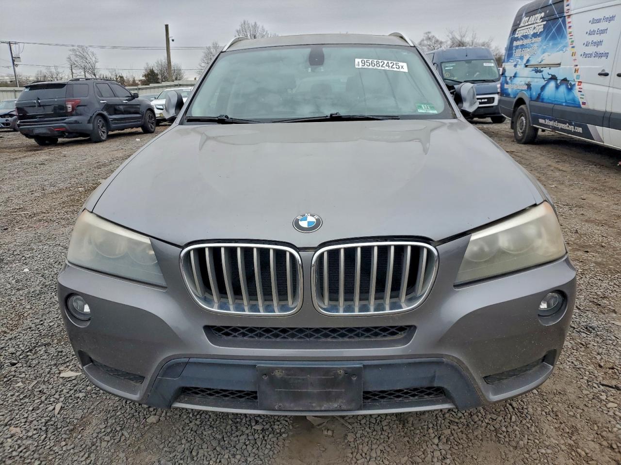 Фото: 5UXWX5C50BL710381