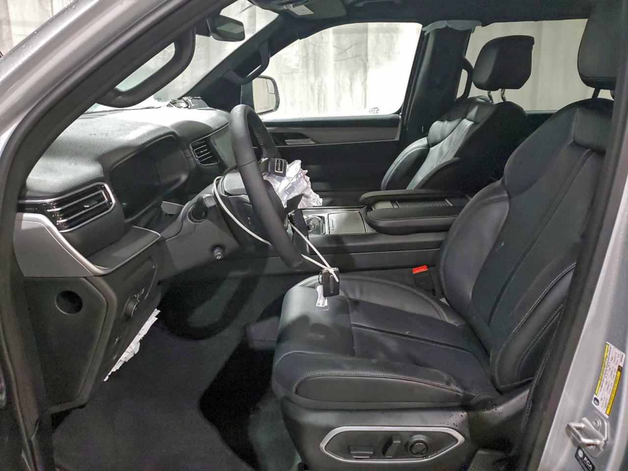 2025 Jeep Wagoneer Series Ii VIN: 1C4SJVBP9SS530889 Lot: 94097255