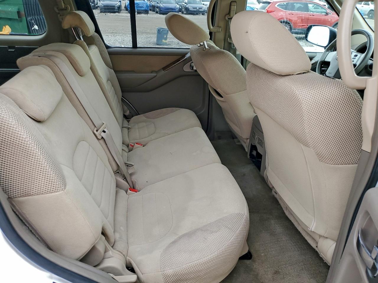 2011 Nissan Pathfinder S VIN: 5N1AR1NB4BC605596 Lot: 94989355