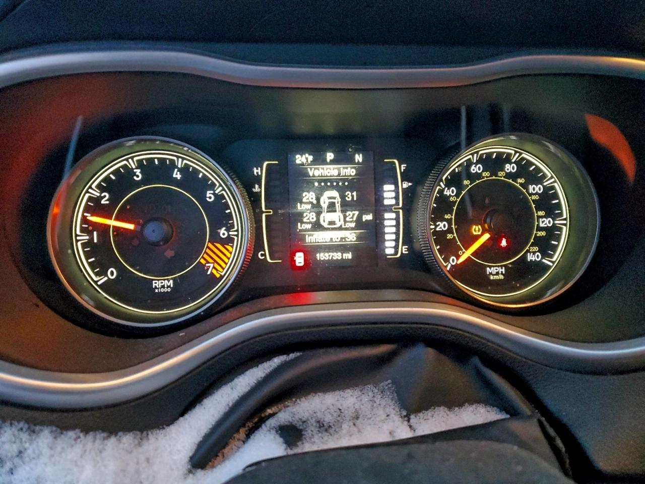 2015 Jeep Cherokee Latitude VIN: 1C4PJMCB5FW514092 Lot: 94436485