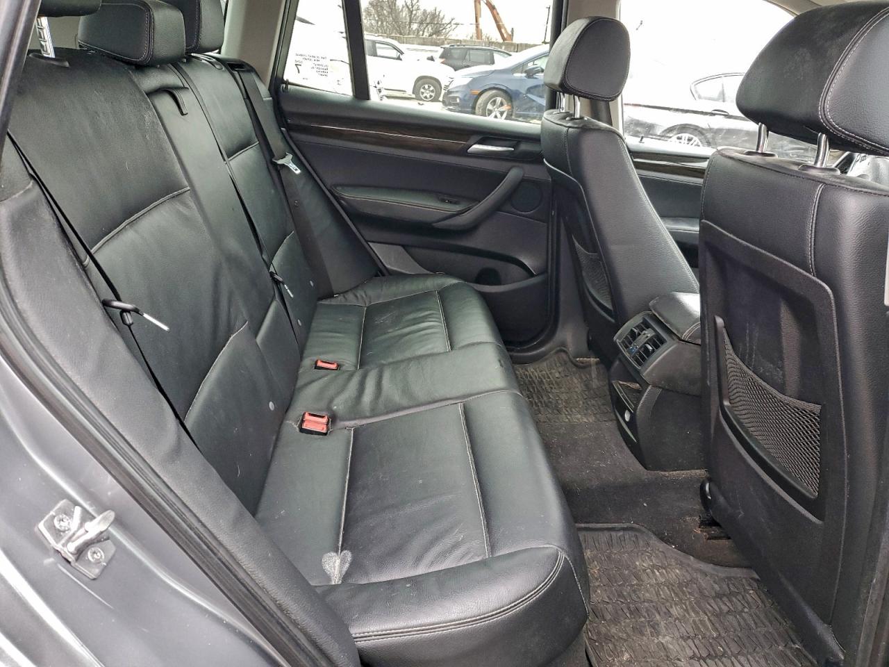 Фото: 5UXWX5C50BL710381