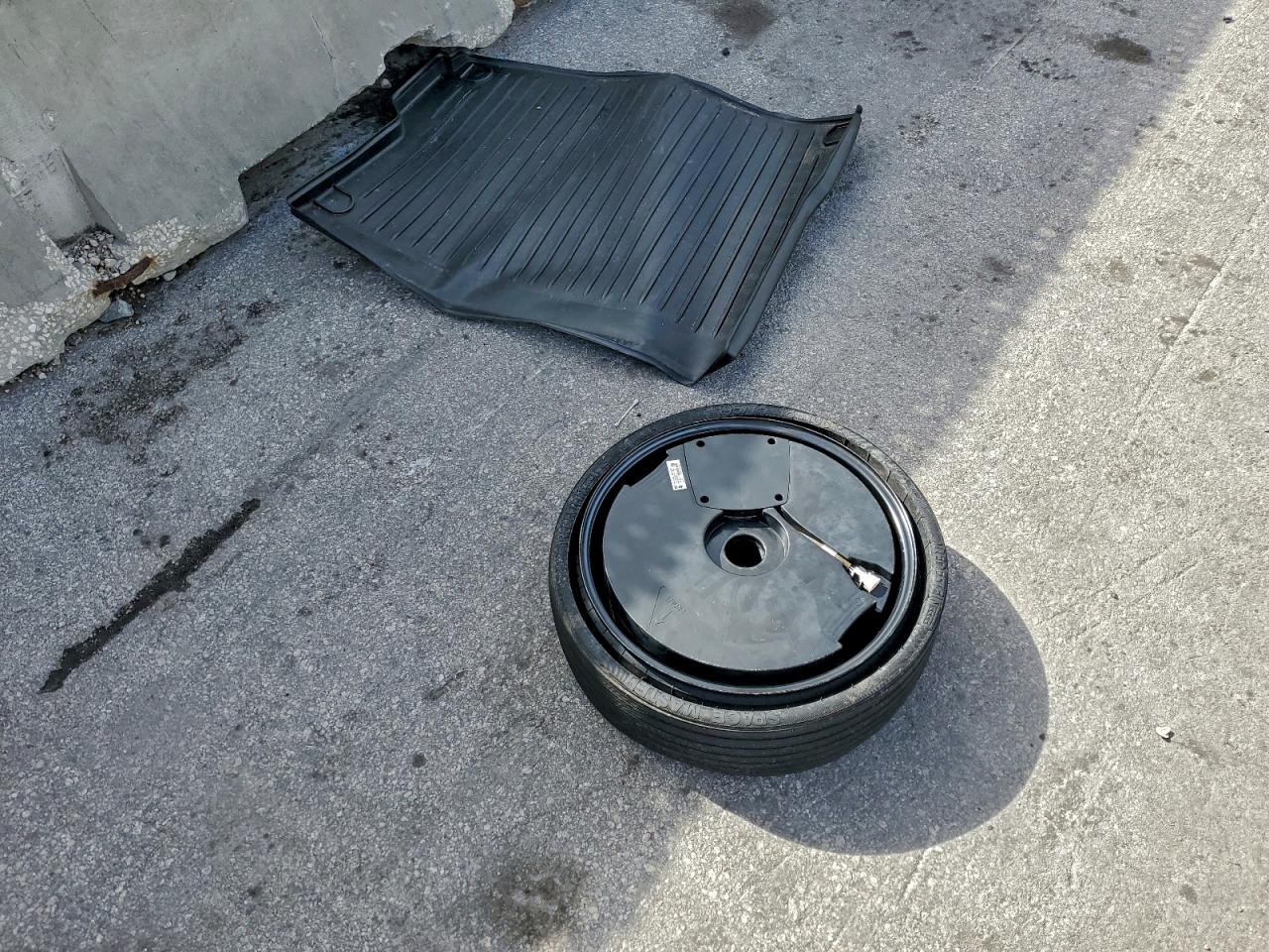 Фото: WA1LFAFP3CA054746