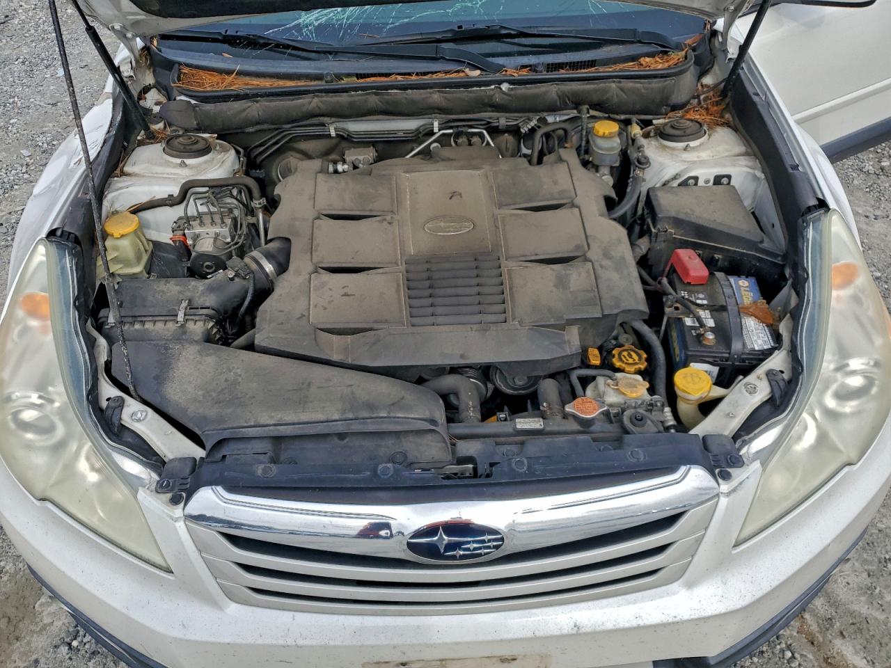 2011 Subaru Outback 3.6R Limited VIN: 4S4BRELC0B2387265 Lot: 90859375