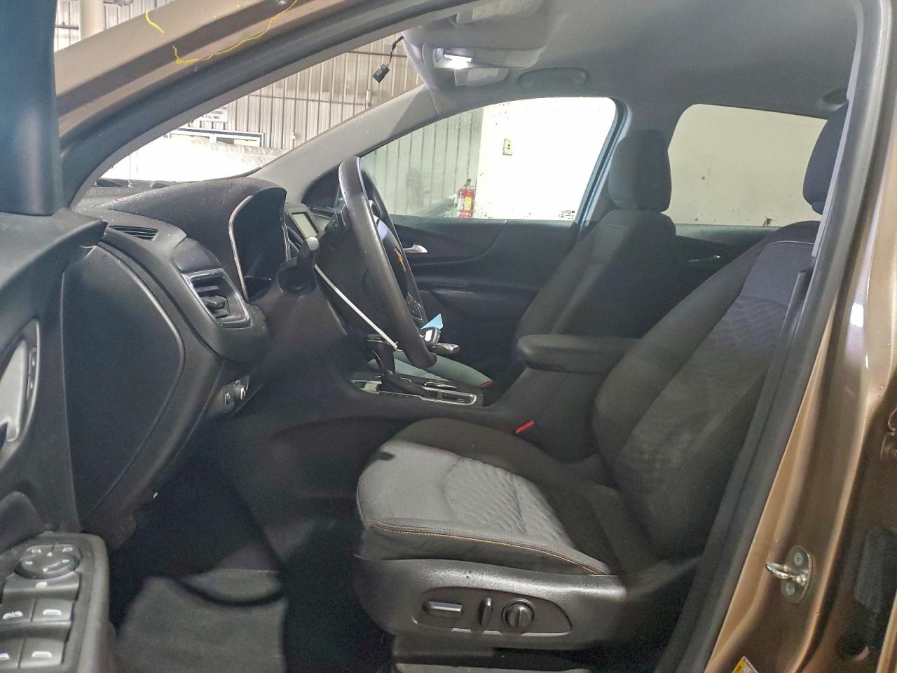 2018 Chevrolet Equinox Lt VIN: 3GNAXSEV4JL252555 Lot: 93845695