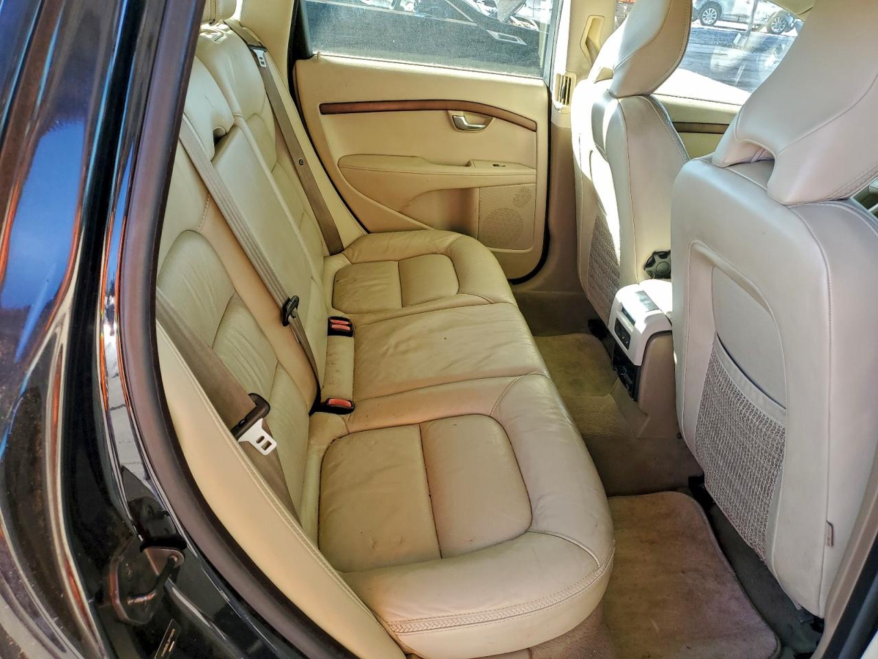 2011 Volvo Xc70 3.2 VIN: YV4952BL3B1113978 Lot: 96297205