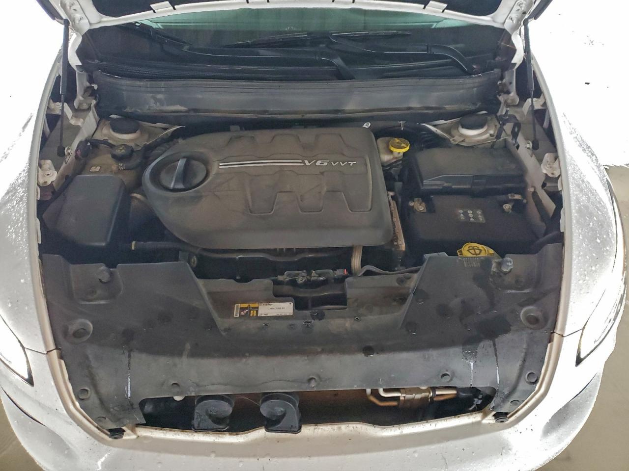 2018 Jeep Cherokee Latitude VIN: 1C4PJLCX8JD587452 Lot: 93612235