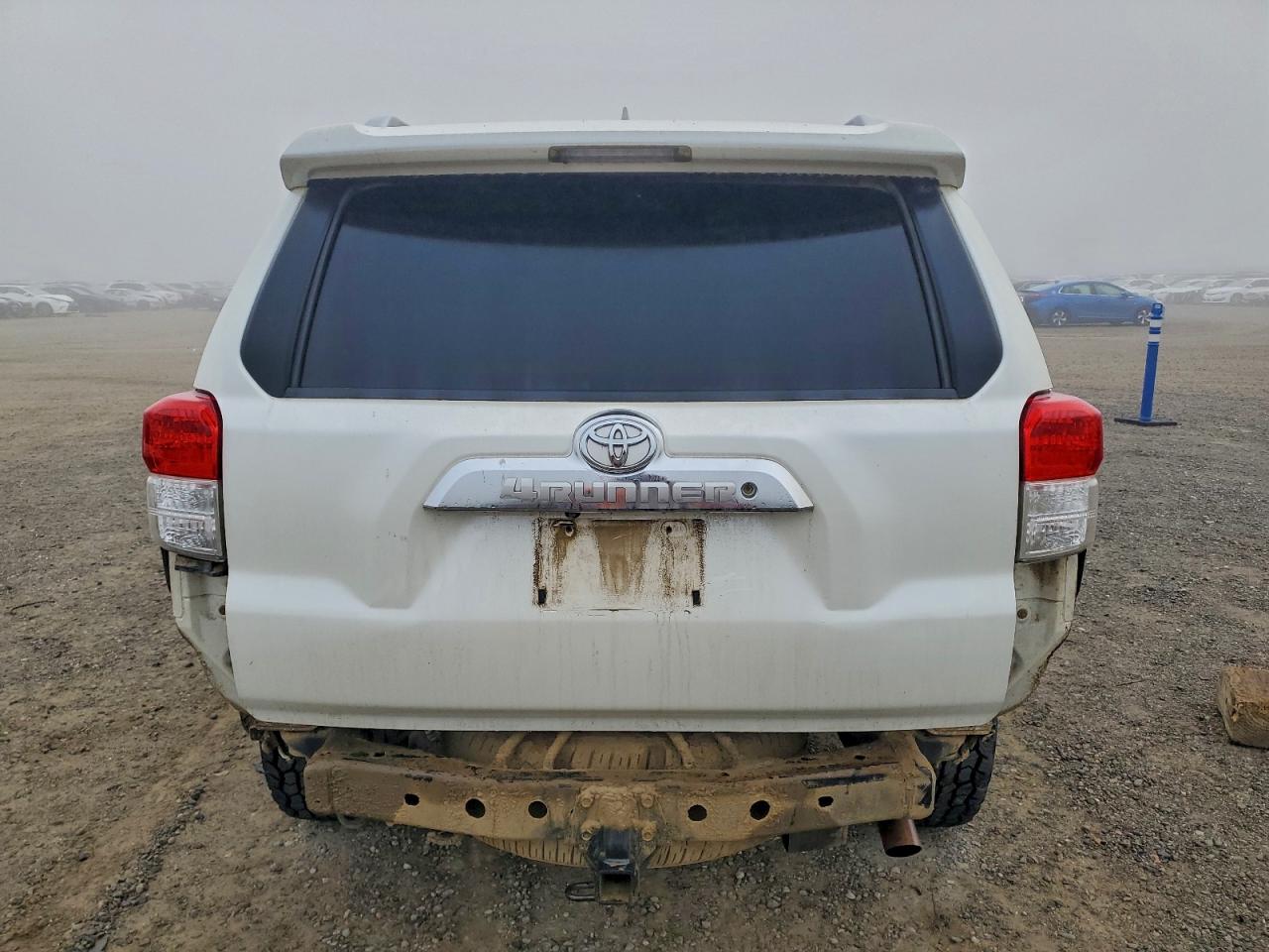 2011 Toyota 4Runner Sr5 VIN: JTEBU5JRXB5055094 Lot: 95781645