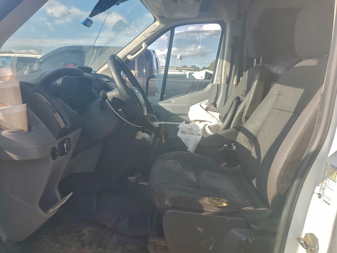 2017 Ford Transit T-350 VIN: 1FTBW3XM8HKB19934 Lot: 96062195