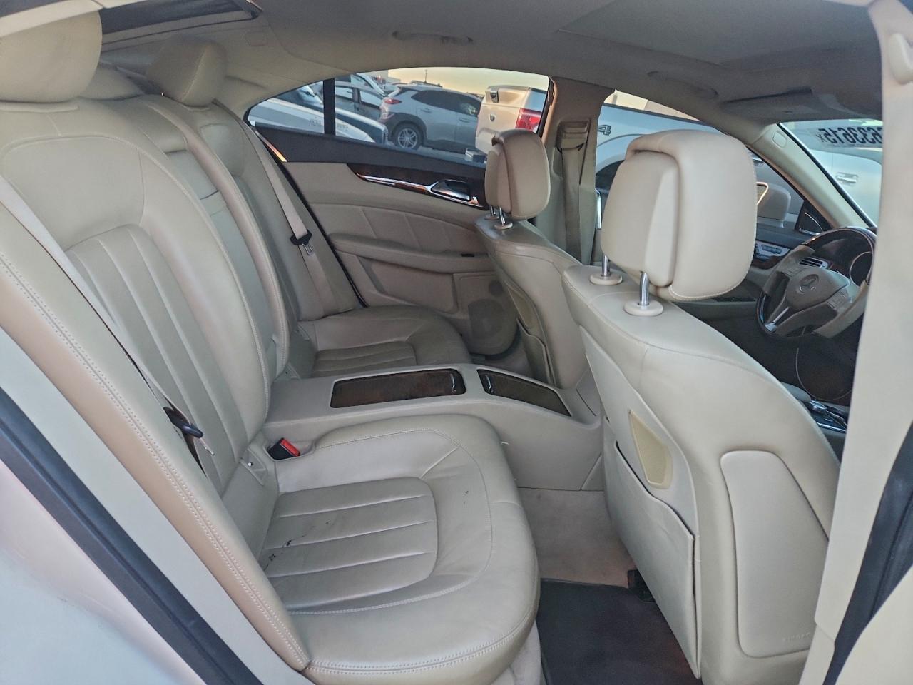 Фото: WDDLJ7DB2CA018289