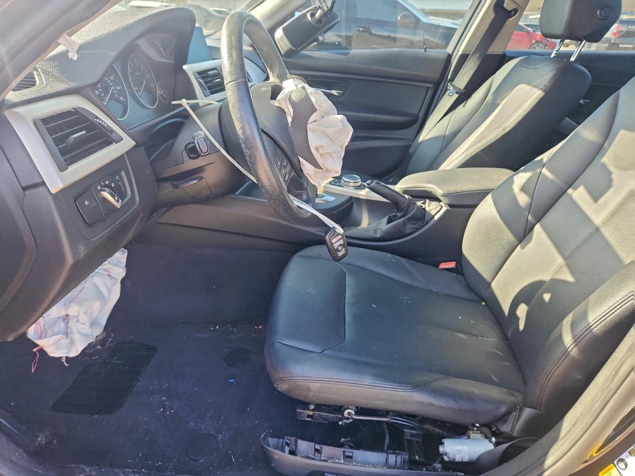 2016 BMW 320 I VIN: WBA8A9C5XGK617753 Lot: 94981365