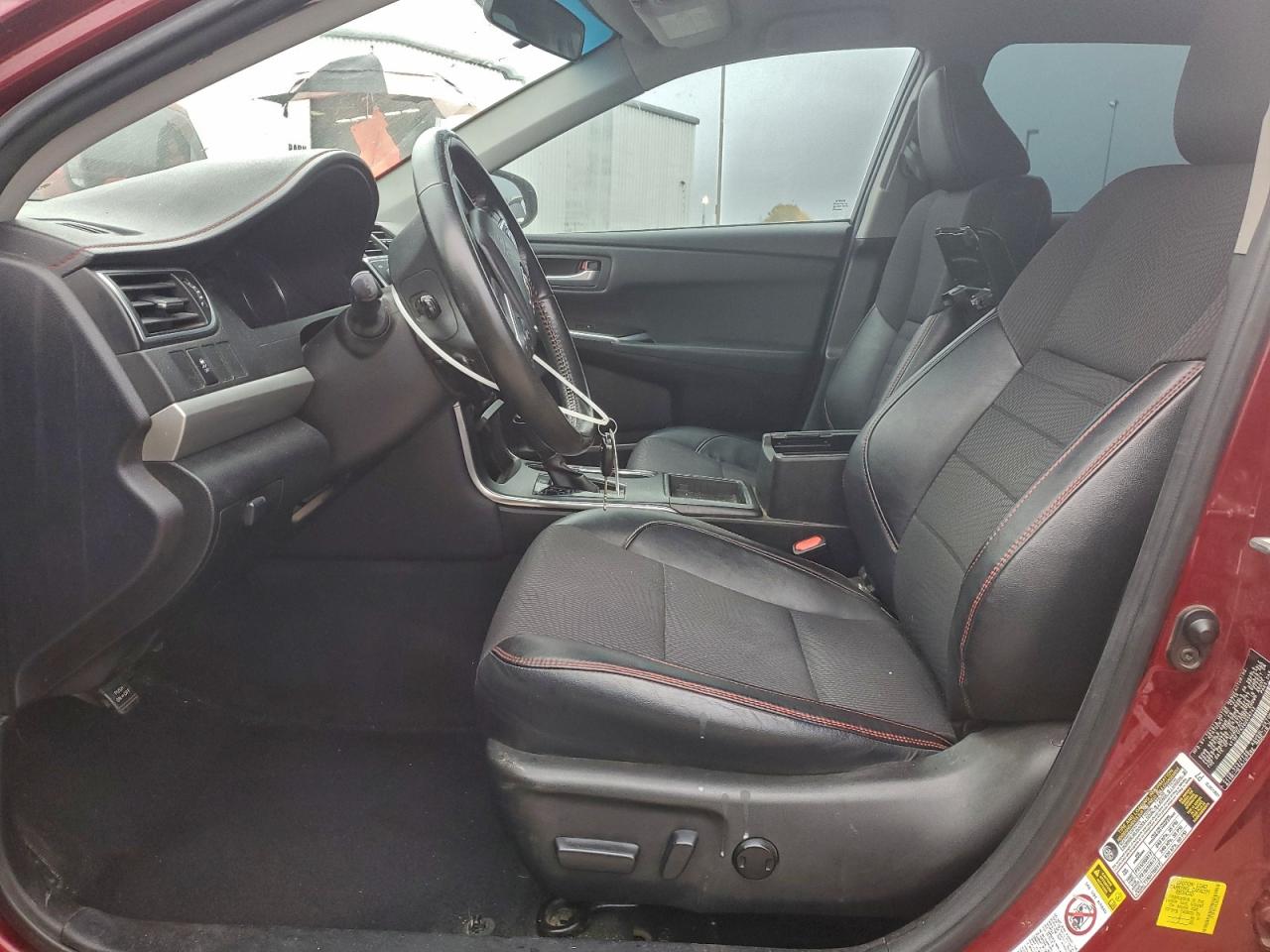 2016 Toyota Camry Le VIN: 4T1BF1FKXGU556742 Lot: 95557905