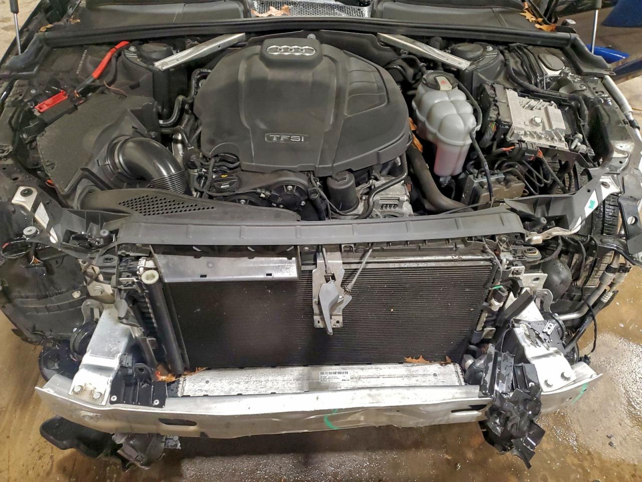 2019 Audi A4 Premium Plus VIN: WAUENAF40KA070700 Lot: 95630735