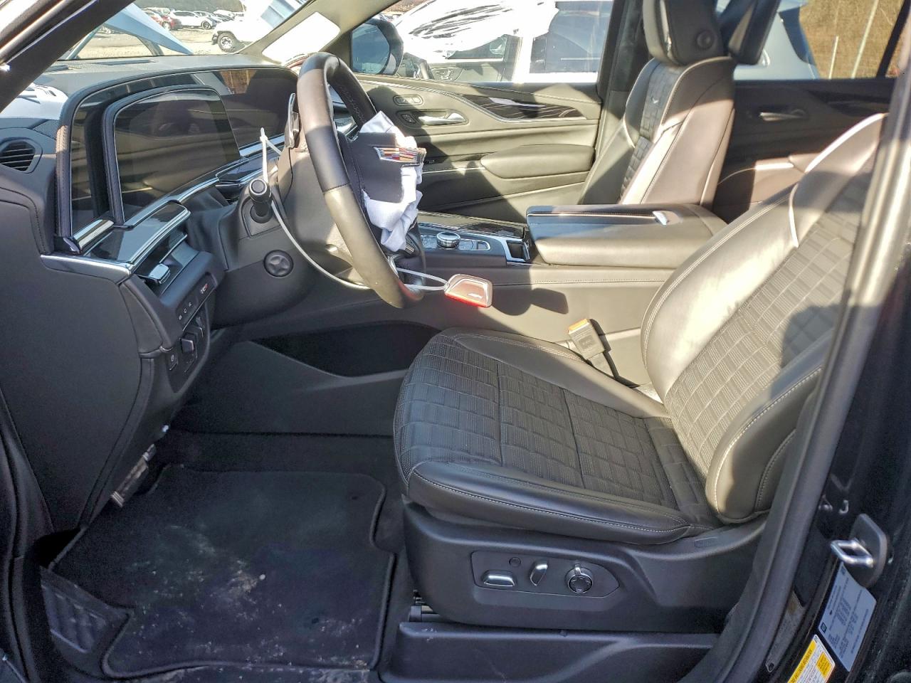 2024 Cadillac Escalade V VIN: 1GYS4HK92RR125835 Lot: 94688465