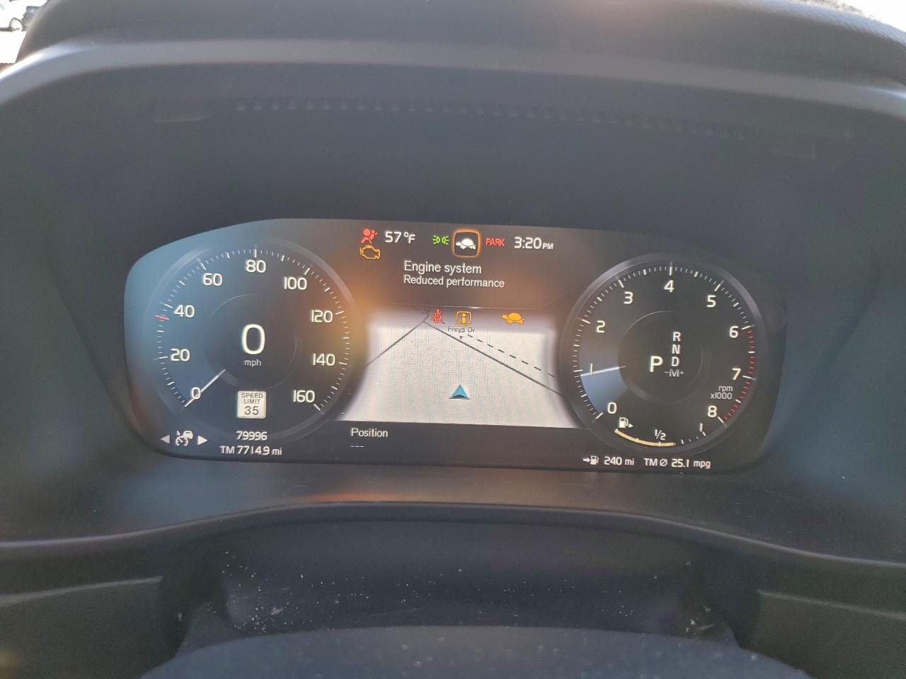 2019 Volvo Xc40 T5 R-Design VIN: YV4162UM4K2045622 Lot: 94366745