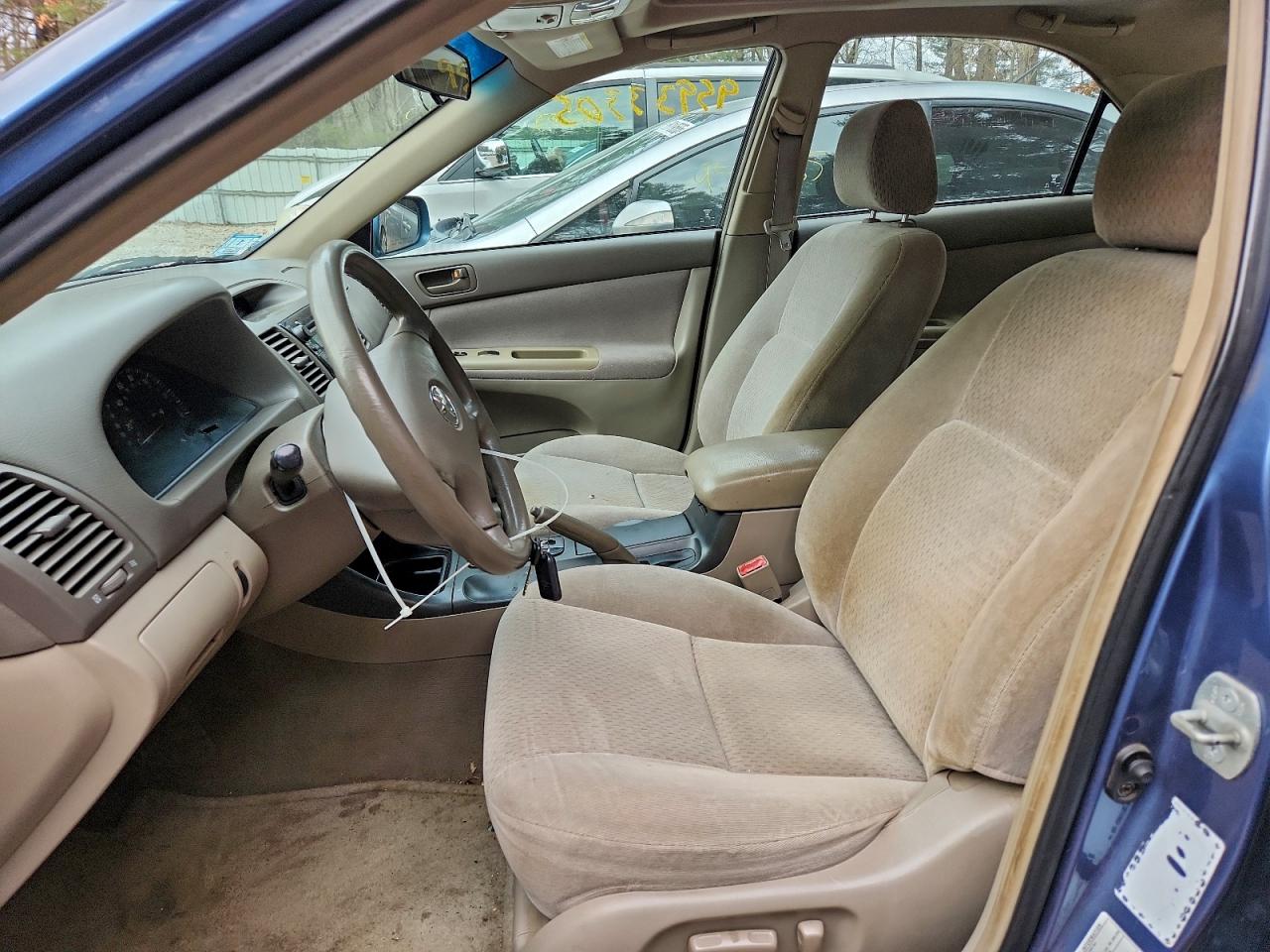 2003 Toyota Camry Le VIN: 4T1BE32K13U680798 Lot: 95933305