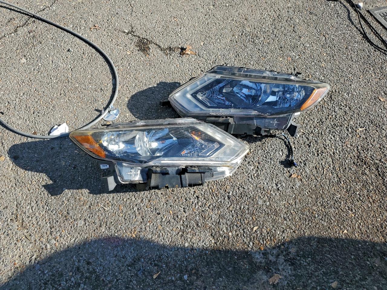 2018 Nissan Rogue S VIN: KNMAT2MT9JP512747 Lot: 95147435