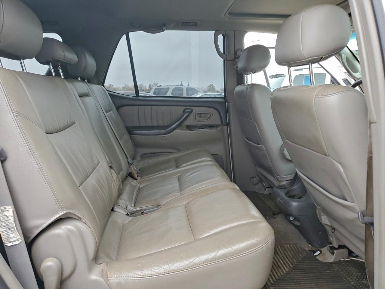 2003 Toyota Sequoia Limited VIN: 5TDBT48A83S151156 Lot: 95203095