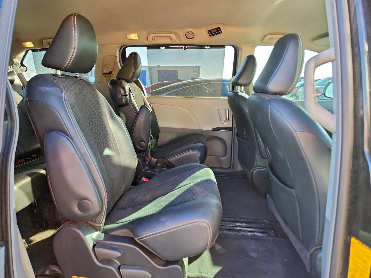 2014 Toyota Sienna Sport VIN: 5TDXK3DC4ES462855 Lot: 93972025