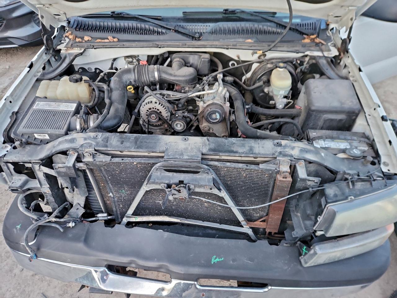 2005 Chevrolet Silverado C1500 VIN: 1GCEC14X85Z164836 Lot: 94949045