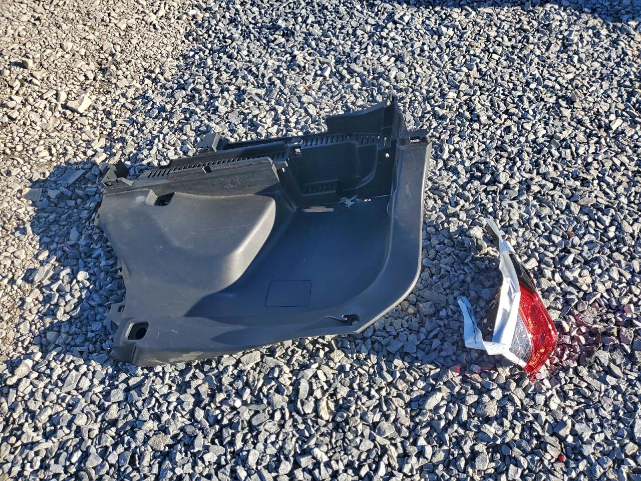 2020 Toyota Rav4 Xle VIN: 2T3P1RFV2LW094286 Lot: 96554935