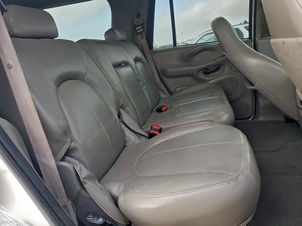 2001 Ford Expedition Xlt VIN: 1FMRU15L01LA32821 Lot: 97064385