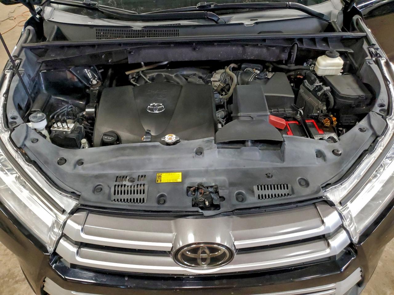 2019 Toyota Highlander Se VIN: 5TDJZRFH4KS920547 Lot: 96012245