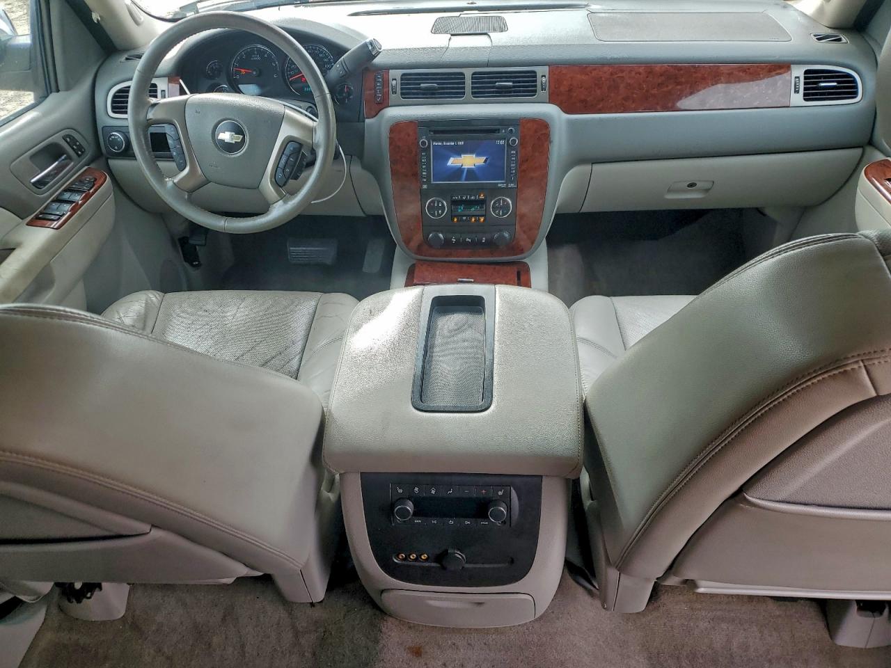 2012 Chevrolet Suburban C1500 Ltz VIN: 1GNSCKE08CR256382 Lot: 94924595