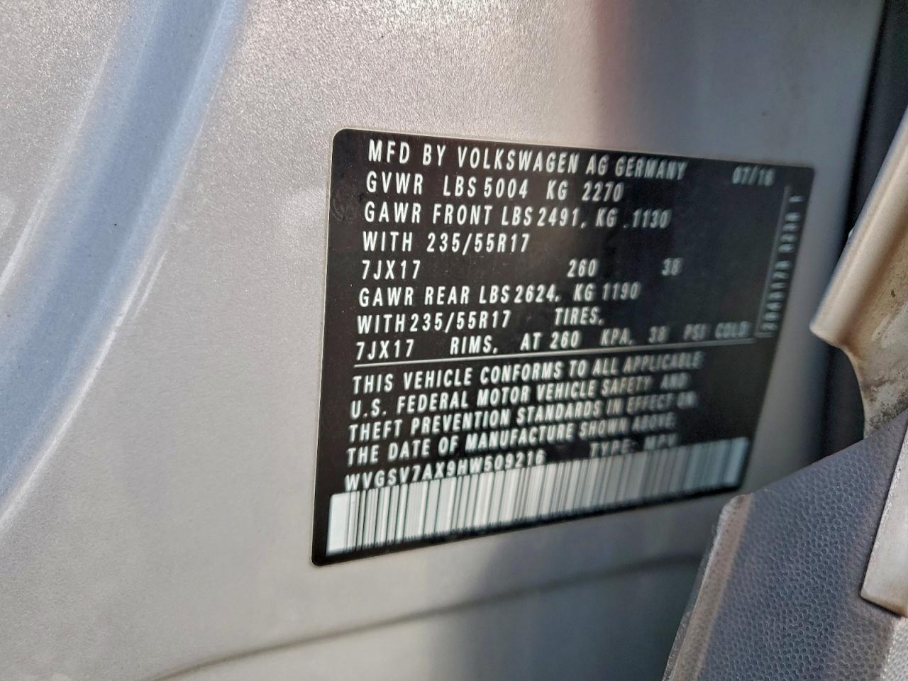 2017 Volkswagen Tiguan Wolfsburg VIN: WVGSV7AX9HW509216 Lot: 94930745