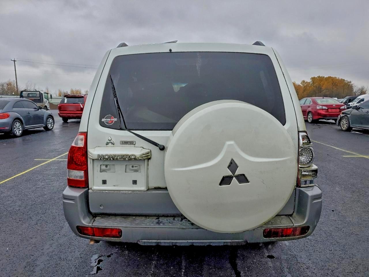 2005 Mitsubishi Montero Limited VIN: JA4MW51S75J002580 Lot: 92740485