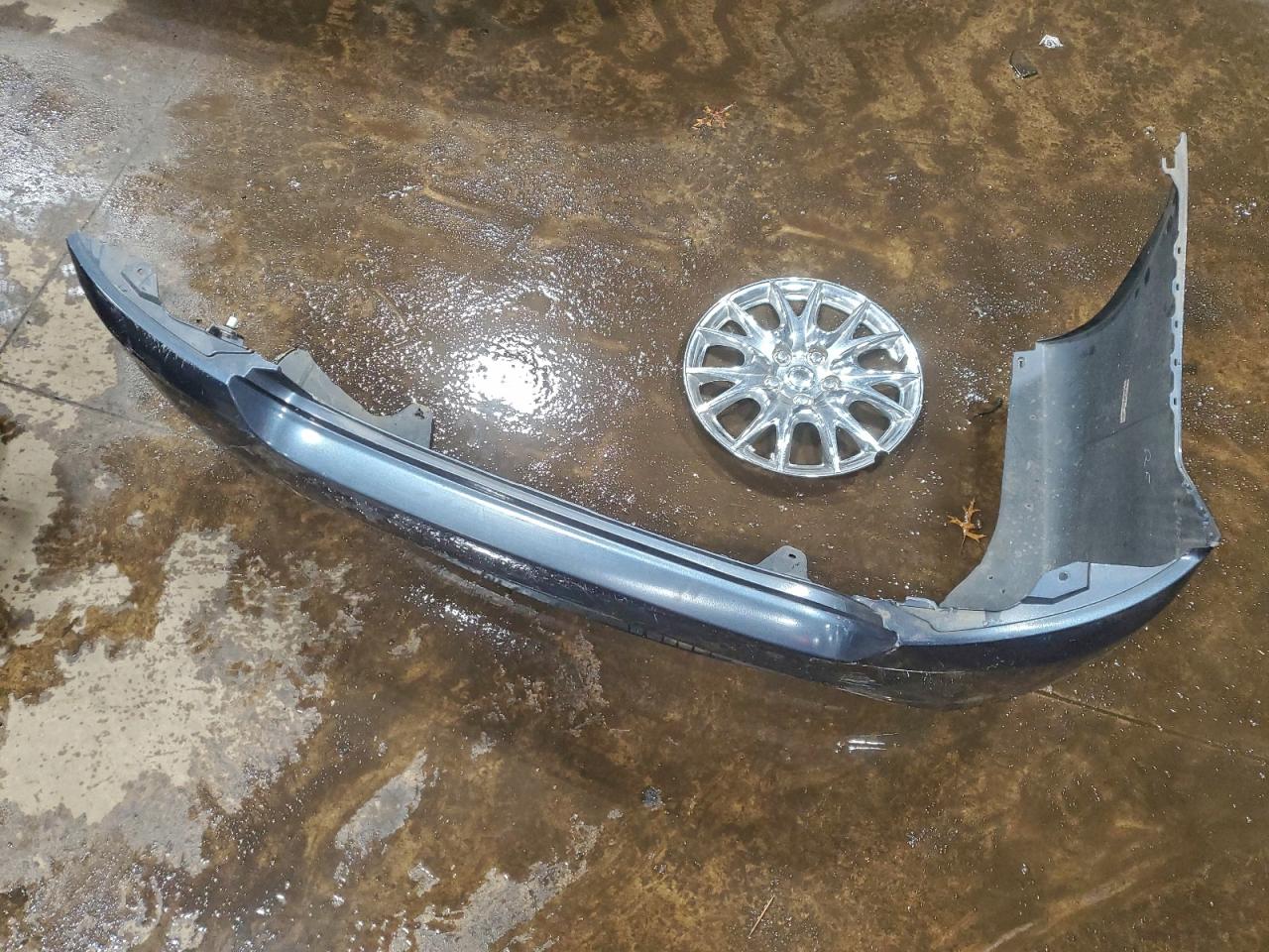 2015 Nissan Versa S VIN: 3N1CN7AP7FL835613 Lot: 95402595