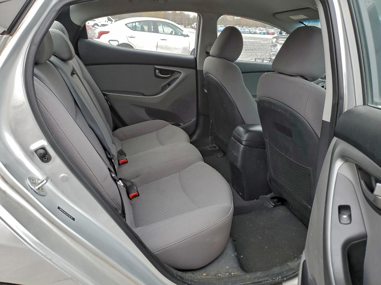 2016 Hyundai Elantra Se VIN: 5NPDH4AE3GH795781 Lot: 98237515