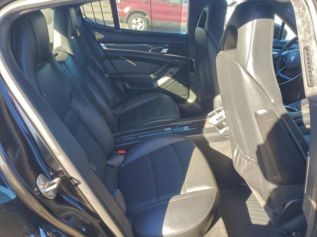 2011 Porsche Panamera Turbo VIN: WP0AC2A73BL090510 Lot: 94671625