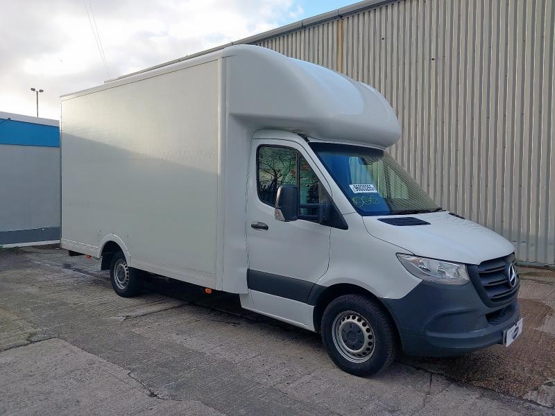 2021 MERCEDES-BENZ SPRINTER 3.5T PROGRESSIVE CHASSIS CAB