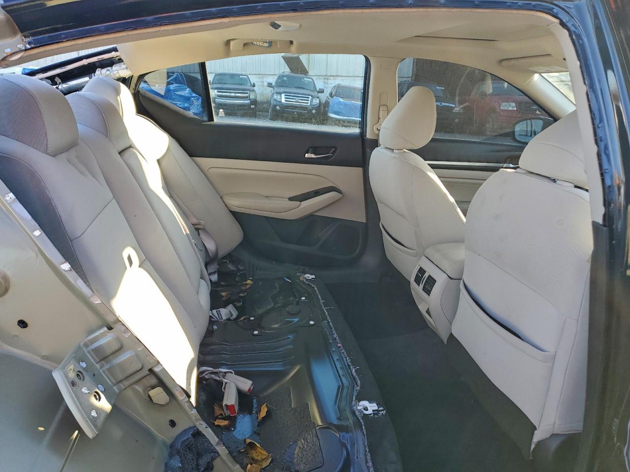 2020 Nissan Altima Sv VIN: 1N4BL4DV9LN323392 Lot: 94108895